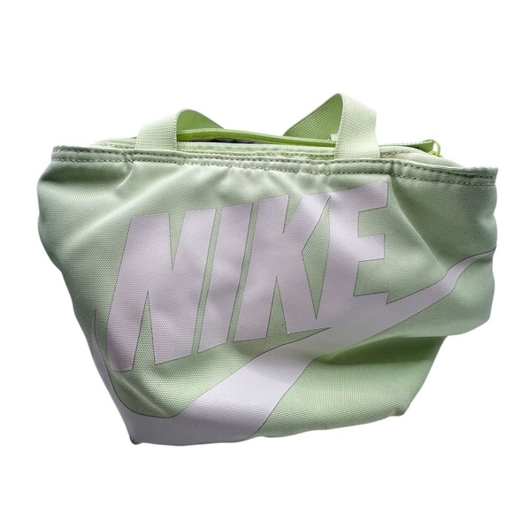 Nike Insulated Lunch Bag - Mint Green - Picture 1 of 5